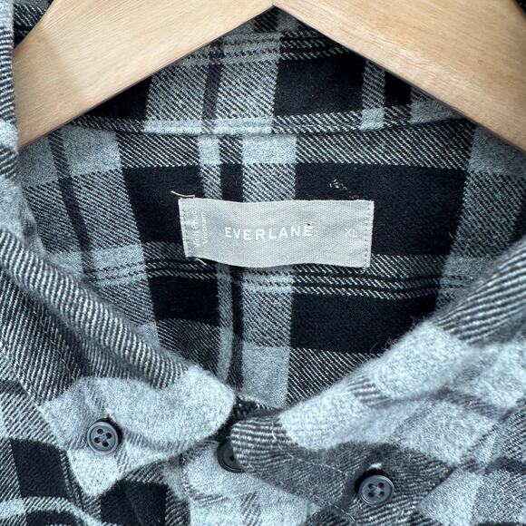 EVERLANE The Brushed Flannel Cotton Black Grey Plaid Button Down Shirt // XL - Picture 5 of 12